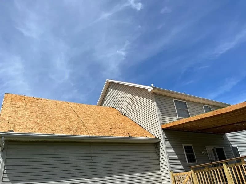 Roof, Siding, Windows, & Roof Over Deck, Martinsburg: project view 3