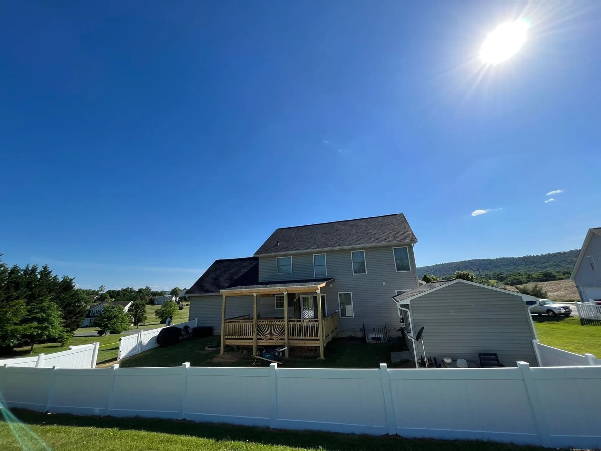Roof, Siding, Windows, & Roof Over Deck, Martinsburg: project view 5