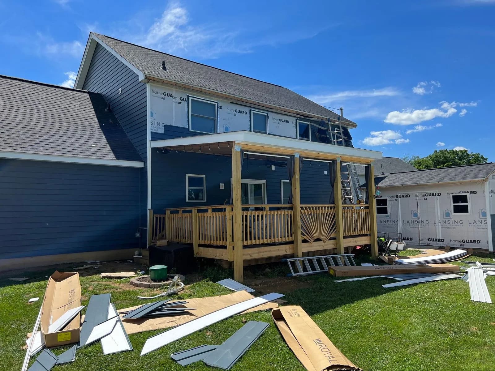 Roof, Siding, Windows, & Roof Over Deck, Martinsburg: project view 10