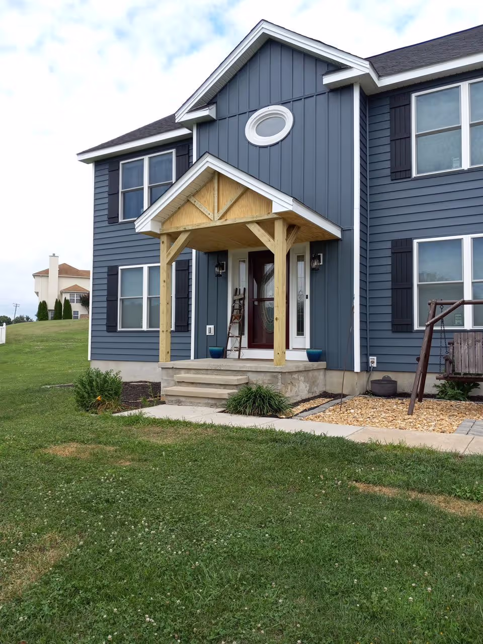 Roof, Siding, Windows, & Roof Over Deck, Martinsburg: project view 11